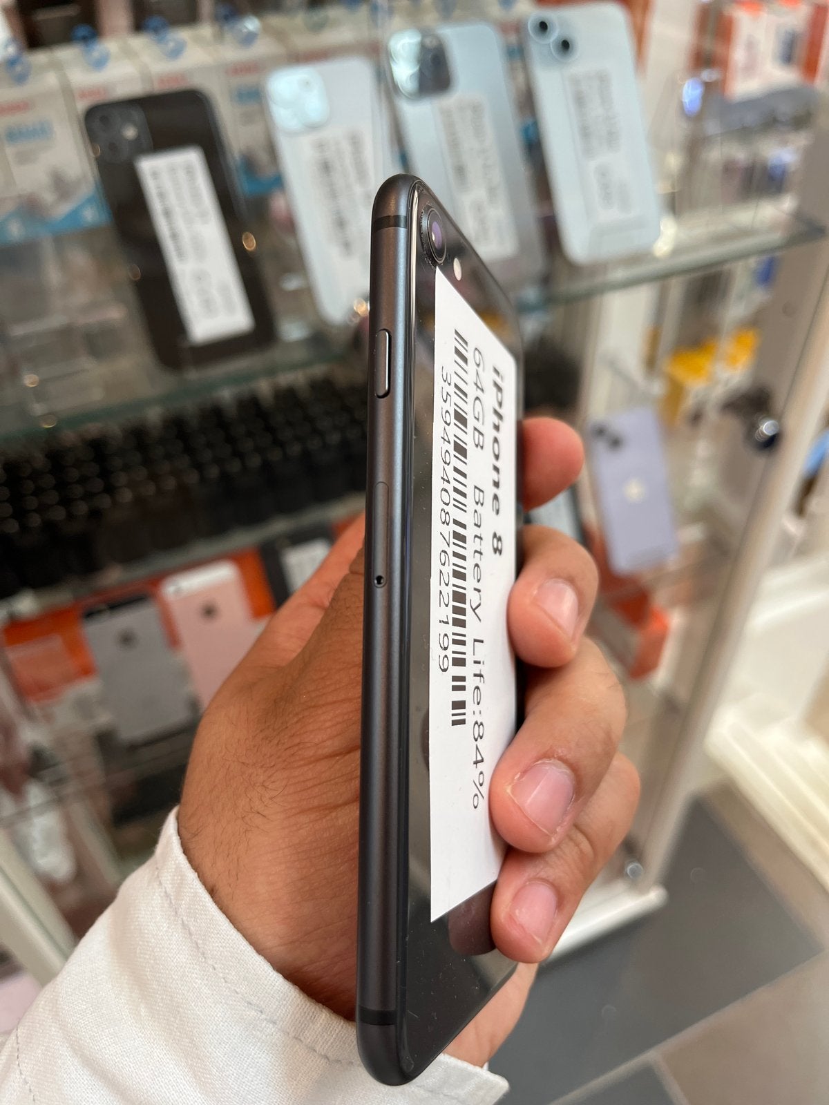 iPhone 8 - Nette en originele staat, 64GB, 84% batterij, Telecommunicatie, Mobiele telefoons | Apple iPhone, Apple, Apple, Zwart