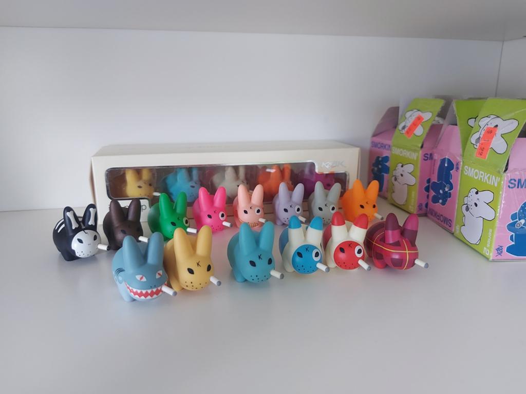 Smorkin labbit s2 s3 en pimp frank kozik kidrobot vinyl toy, Ophalen of Verzenden, Nieuw