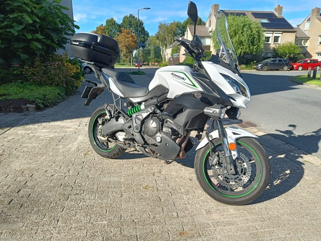 Kawasaki Versys 650 GT met koffers, 2 cilinders, Occasion, Motorrijbewijs A, Particulier