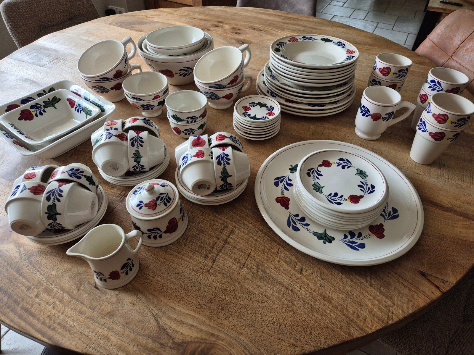 Boerenbont servies, Ophalen, Landelijk/Boerenbont, Zo goed als nieuw, Royal Boch