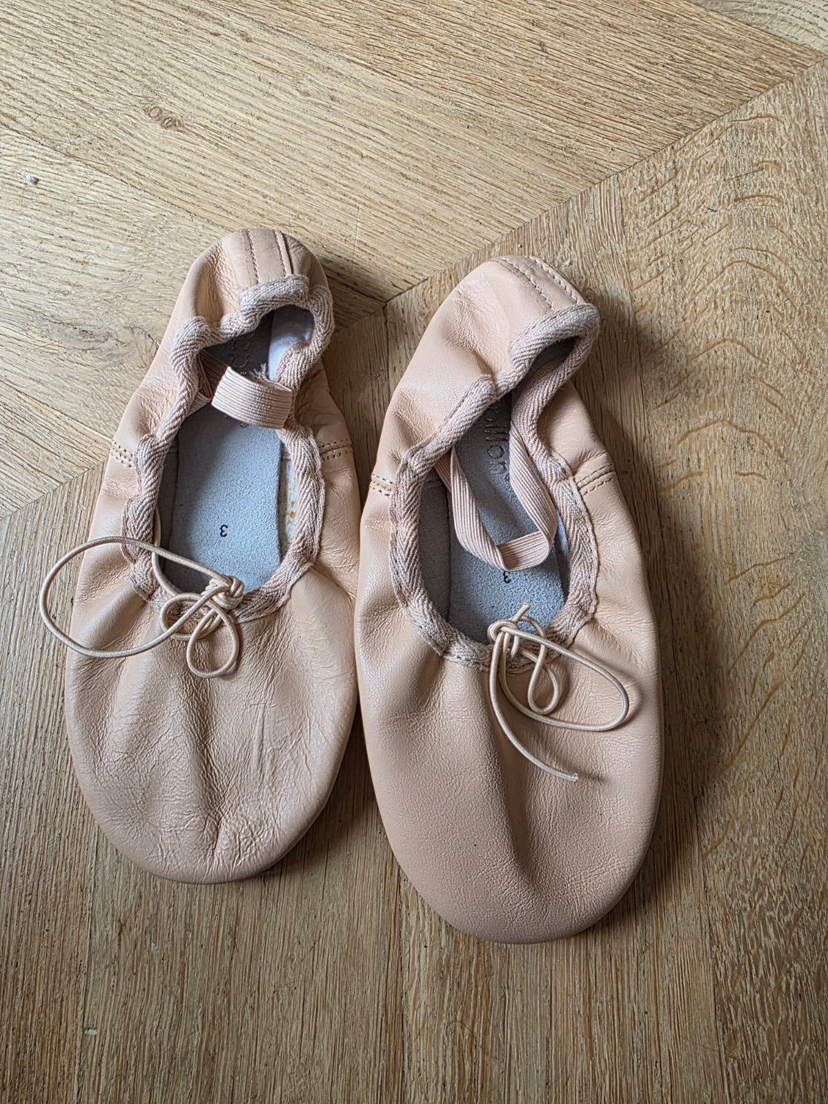Papillon Balletschoenen maat 3 (34), Ophalen of Verzenden, Zo goed als nieuw, Schoenen