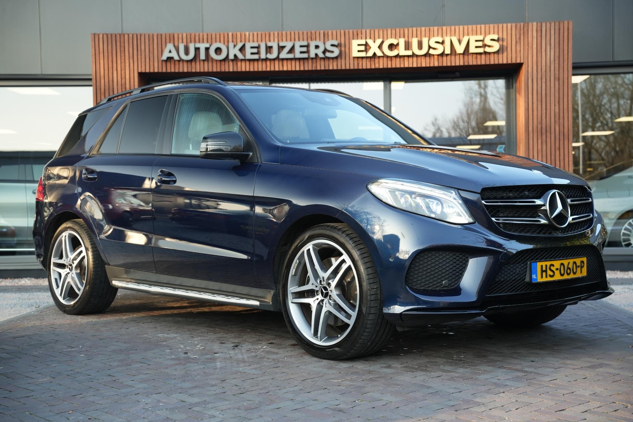 Mercedes-Benz GLE-klasse 500 e 4MATIC AMG Designo Stoelvent., Automaat, Gebruikt, Blauw, 2996 cc