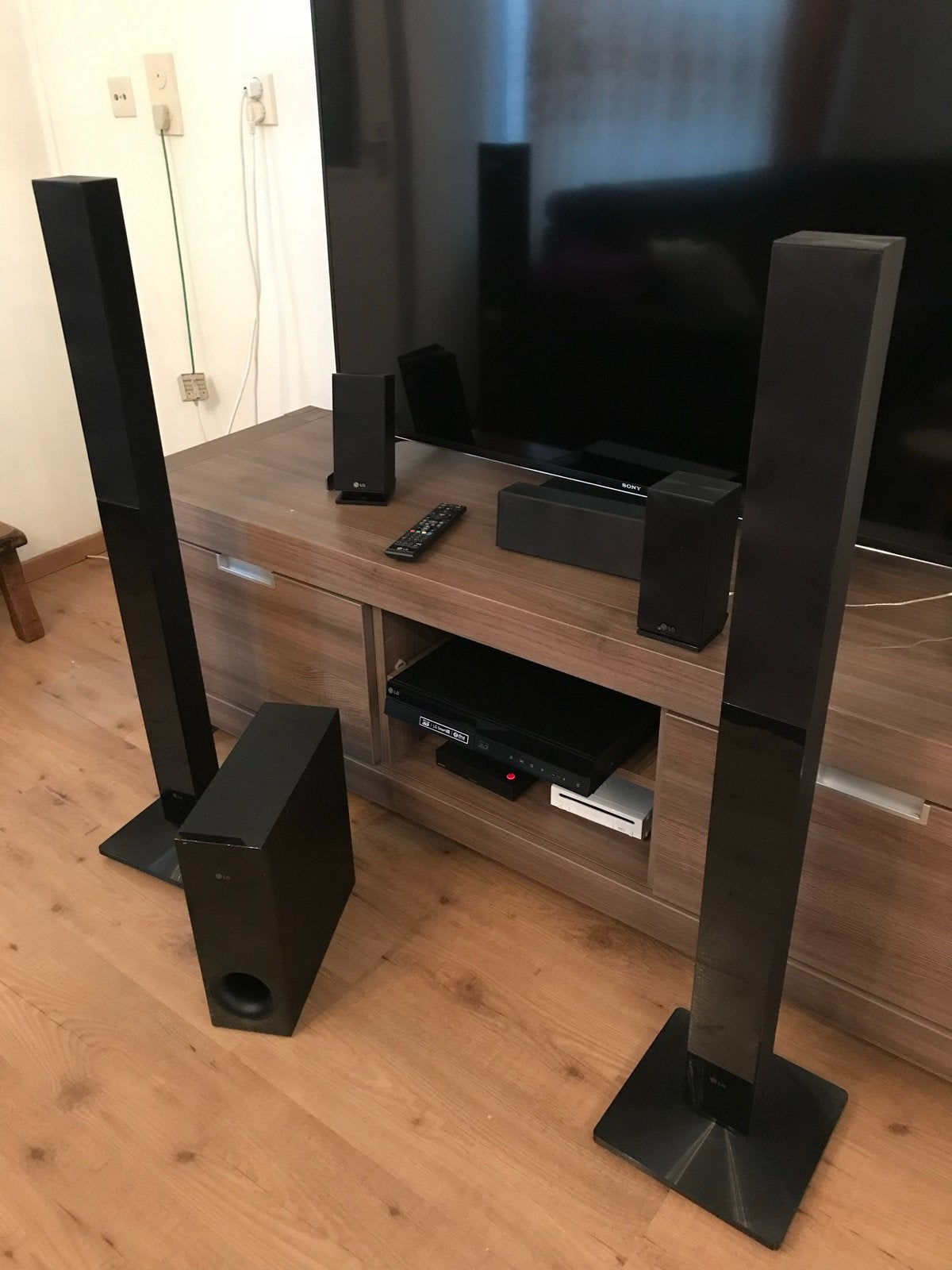 LG Home Cinema Set met Blu-ray speler en 5.1 speakers, Overige merken, Blu-ray-speler, 70 watt of meer, Ophalen of Verzenden