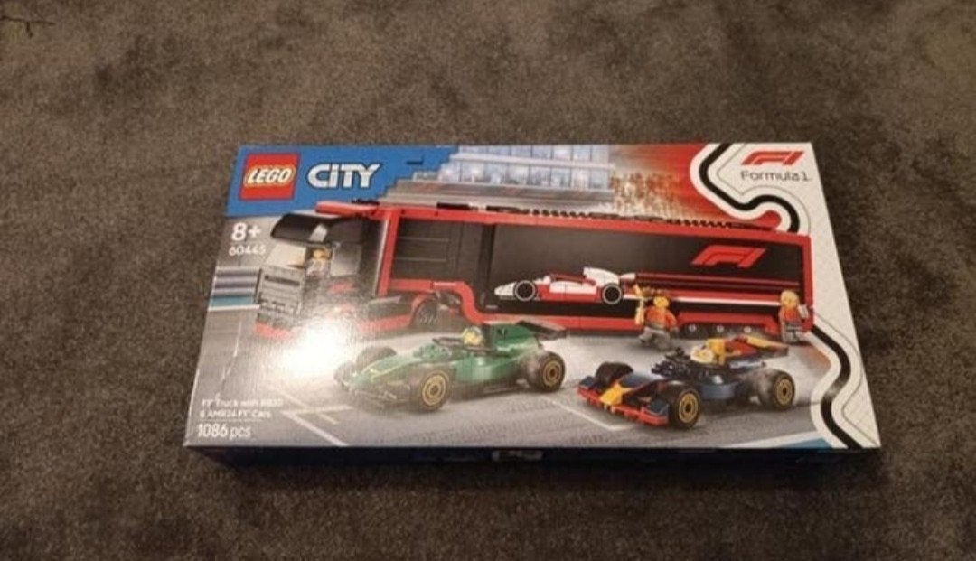 Lego City F1 Vrachtwagen - NIEUW en Ongebouwd!, City, Lego, Nieuw, Ophalen of Verzenden