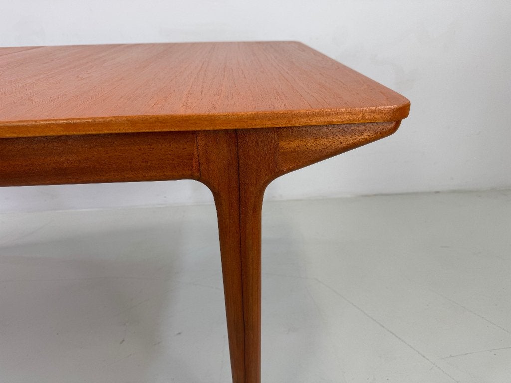 Vintage McIntosh tafel, Teakhout, Zo goed als nieuw, 150 tot 200 cm, Rechthoekig