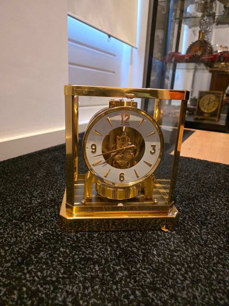 Magie zonder batterijen!  Jaeger-LeCoultre Atmos, Antiek en Kunst, Antiek | Klokken, Ophalen of Verzenden