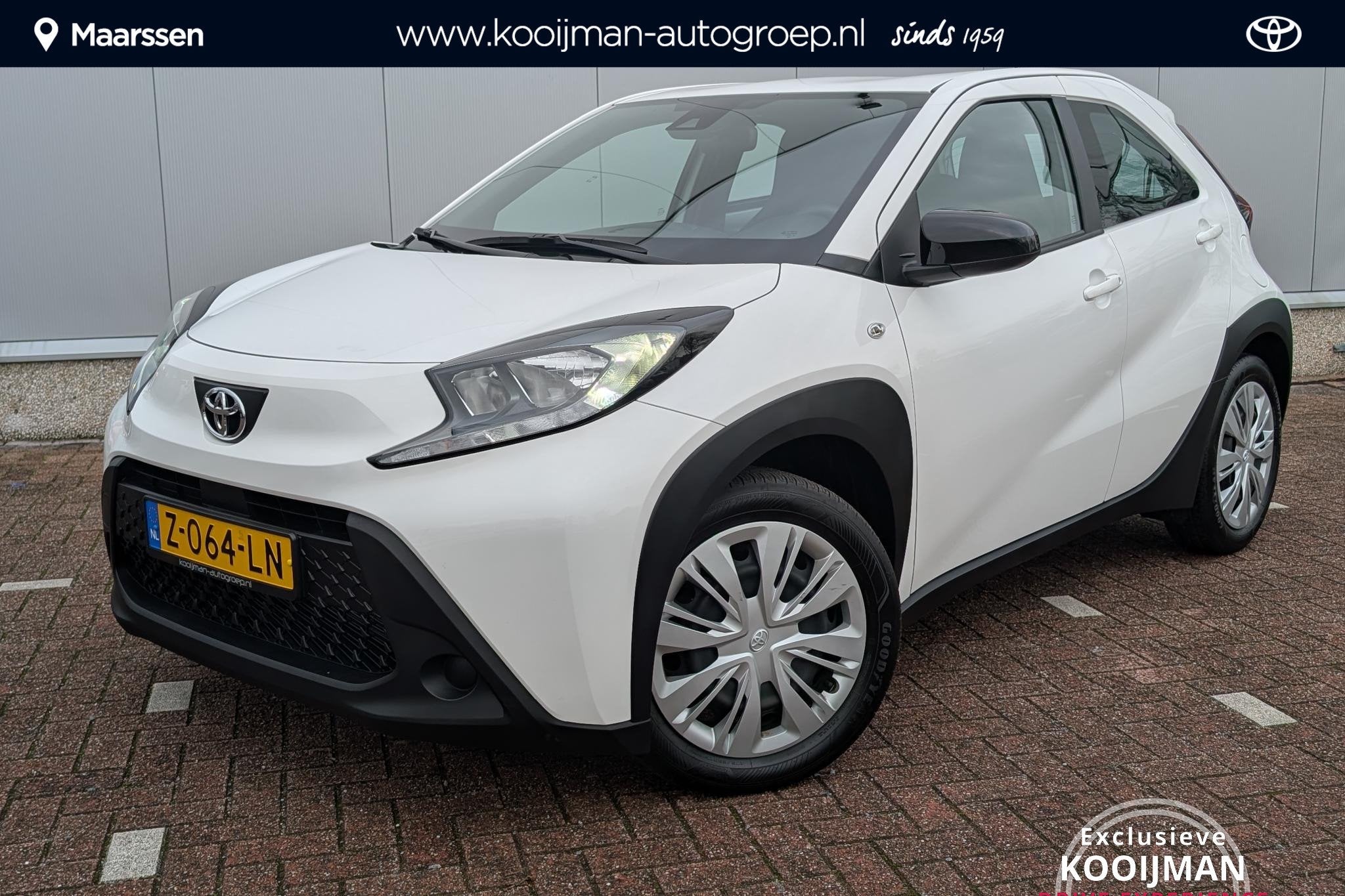 Toyota Aygo X 1.0 VVT-i MT Play / camera achter/ Apple Carpl, Auto's, Dealer onderhouden, Stof, Gebruikt, 920 kg