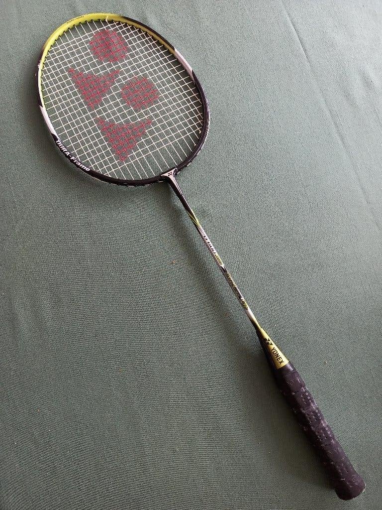 Badmintonracket B600 mscle., Sport en Fitness, Ophalen of Verzenden, Zo goed als nieuw, Racket(s)