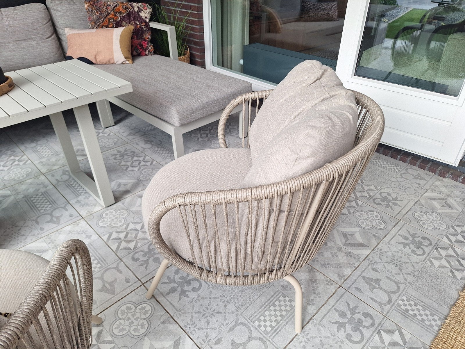 2 beige loungefauteuils Karwei - Zo goed als nieuw, Tuin en Terras, Ophalen, Zo goed als nieuw, Metaal