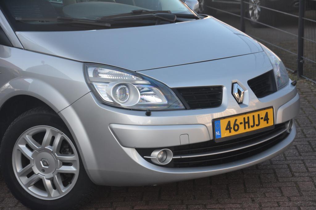 Renault Scénic 1.6-16V Tech Line | Navigatie | Panaramadak, Stof, Gebruikt, 1295 kg, 4 cilinders