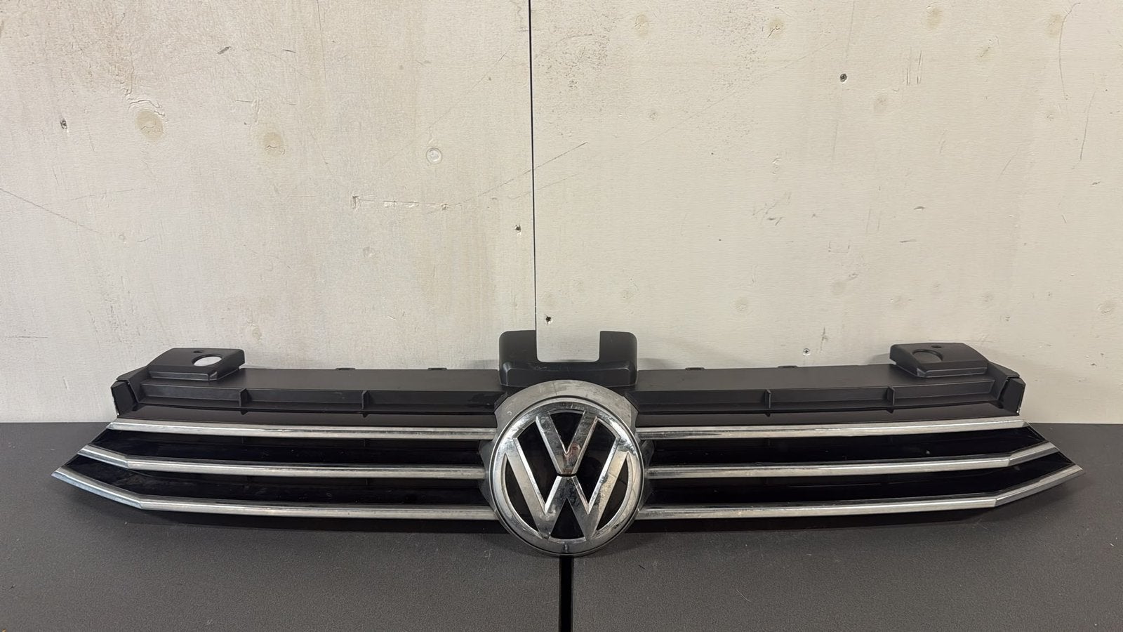 Originele Grill VW Golf Sportsvan, Auto-onderdelen, Ophalen, Voor, Volkswagen, Bumper