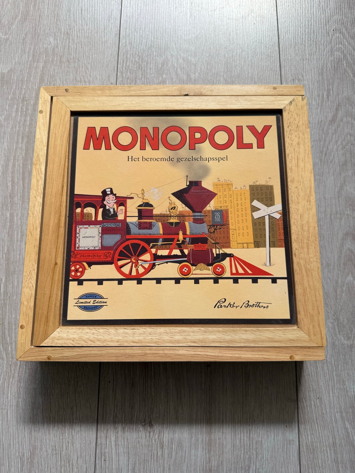 Monopoly Limited Edition Trein Gezelschapsspel, Hobby en Vrije tijd, Gezelschapsspellen | Bordspellen, Drie of vier spelers, Ophalen of Verzenden