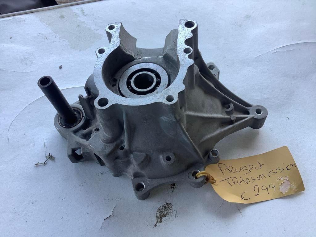 Peugeot Vivacity? Nieuwe carterhelft., nu €152,00, Verzenden, Nieuw, Blok, Peugeot