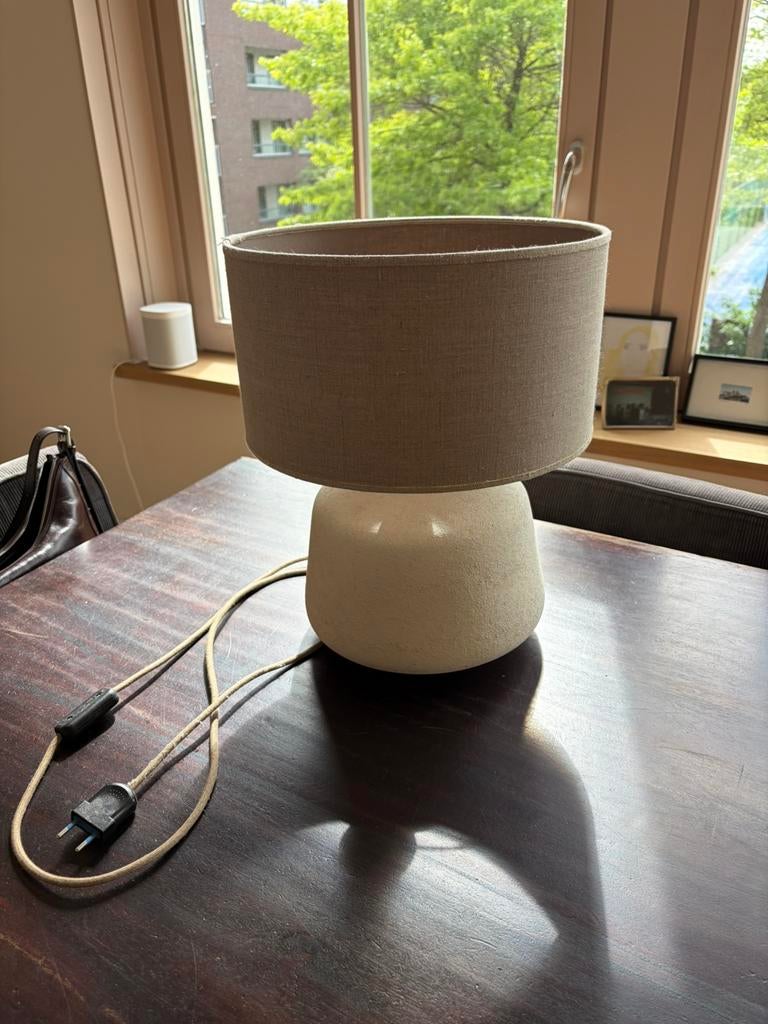 Tafellamp beige | Zara home, Huis en Inrichting, Ophalen of Verzenden, Zo goed als nieuw, Stof, Minder dan 50 cm