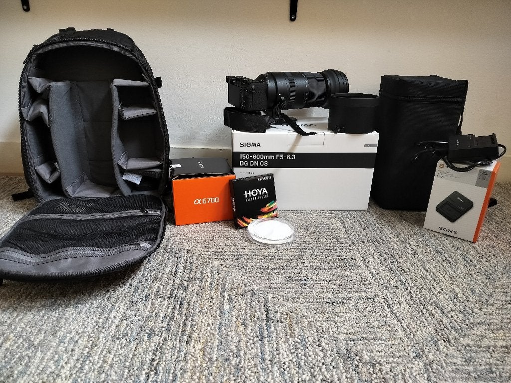 Sony A6700 + Sigma 150-600mm Sports | Complete set + tas, Audio, Tv en Foto, Fotocamera's Digitaal, Lensdop, Bluetooth, Ophalen of Verzenden