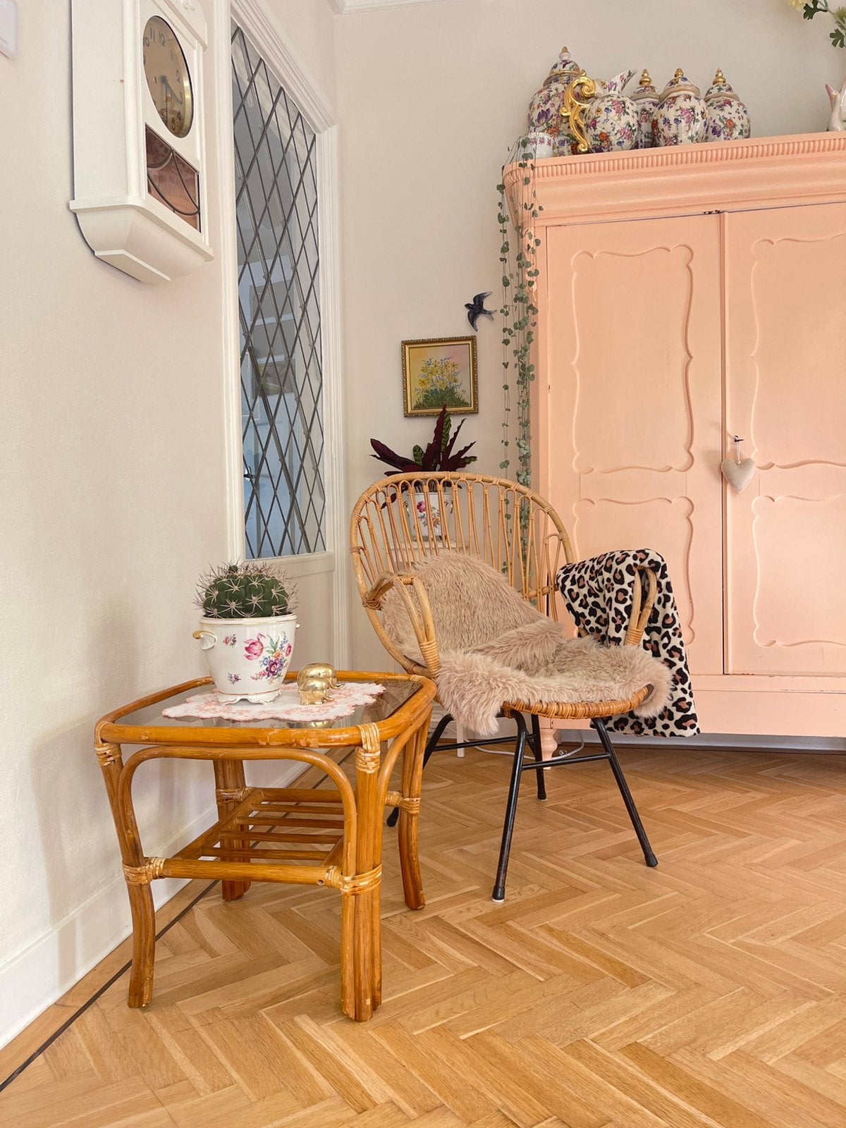 Sfeervol vintage rotan tafeltje met rookglas, Ophalen