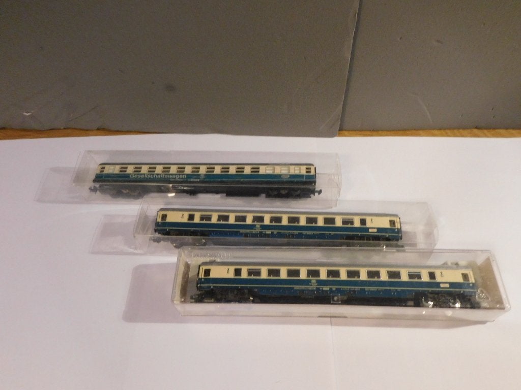 3 oceaan/beige rijtuigen N-spoor, Gelijkstroom, Fleischmann, Wagon, Ophalen of Verzenden