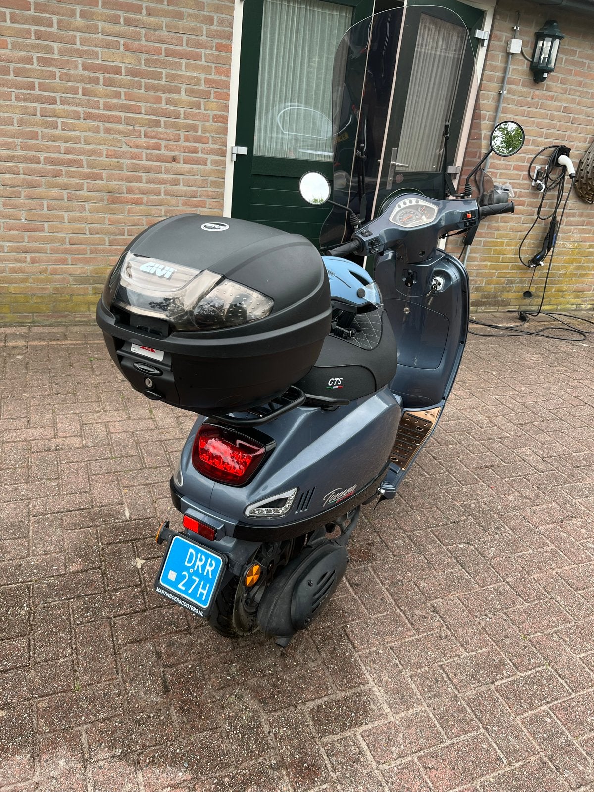 GTS Toscana Scooter snorfiets, Zo goed als nieuw, Benzine, Ophalen, Overige merken