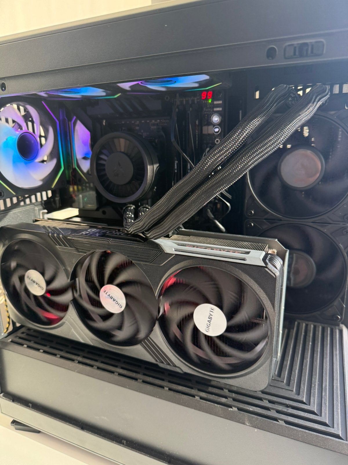 RTX 4080 Gaming PC - Ryzen 9 7950X3D - 32GB - 2TB