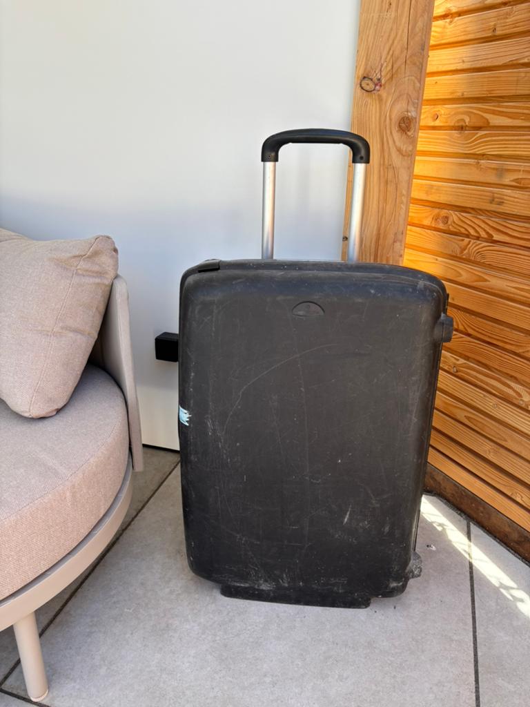 Gratis Zwarte samsonite koffer zwart, Ophalen, Gebruikt, Hard kunststof