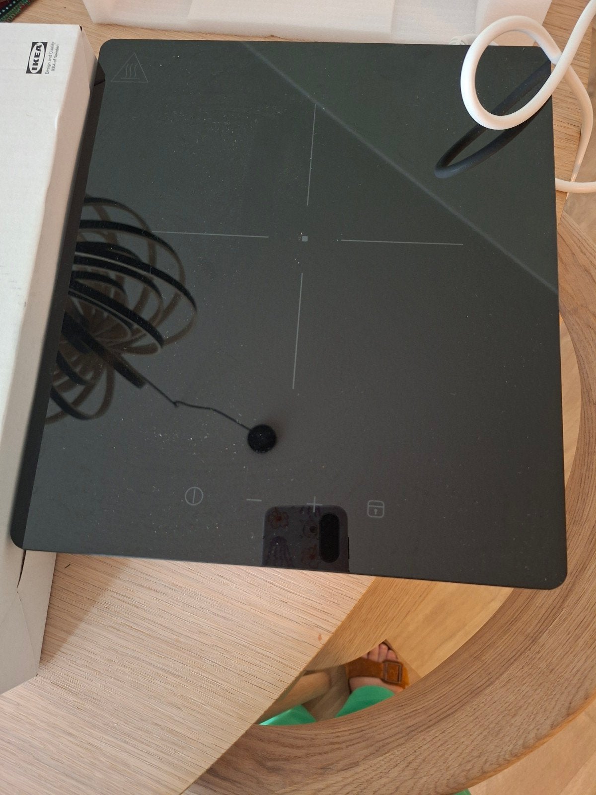IKEA TILLREDA Inductiekookplaat - Draagbaar en Compact, 3 kookzones of minder, Ophalen of Verzenden, Zo goed als nieuw, Inductie
