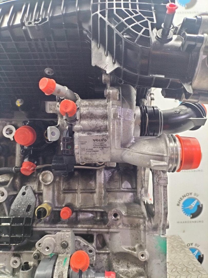 VOLVO V90 TURBO 32140099 2022, Ophalen of Verzenden, Gebruikt, ARN erkend