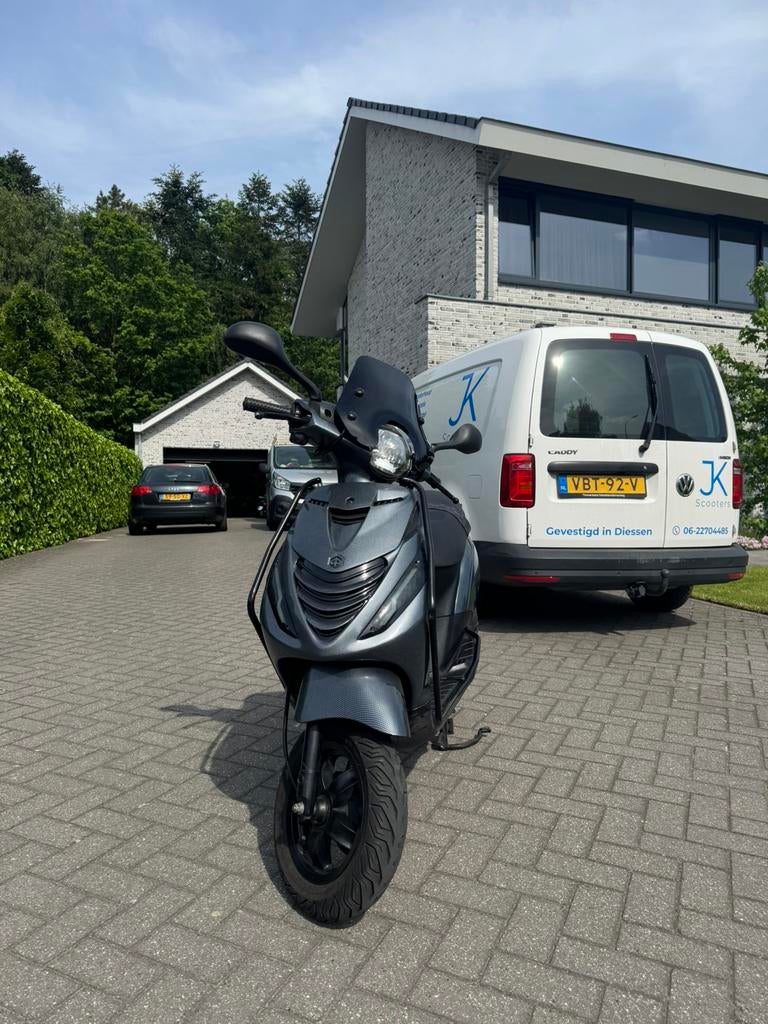 🩶Piaggio Zip 4T 2020 brom | Lage KM | Top Staat🩶, Ophalen of Verzenden, Zo goed als nieuw, Overige typen, Piaggio