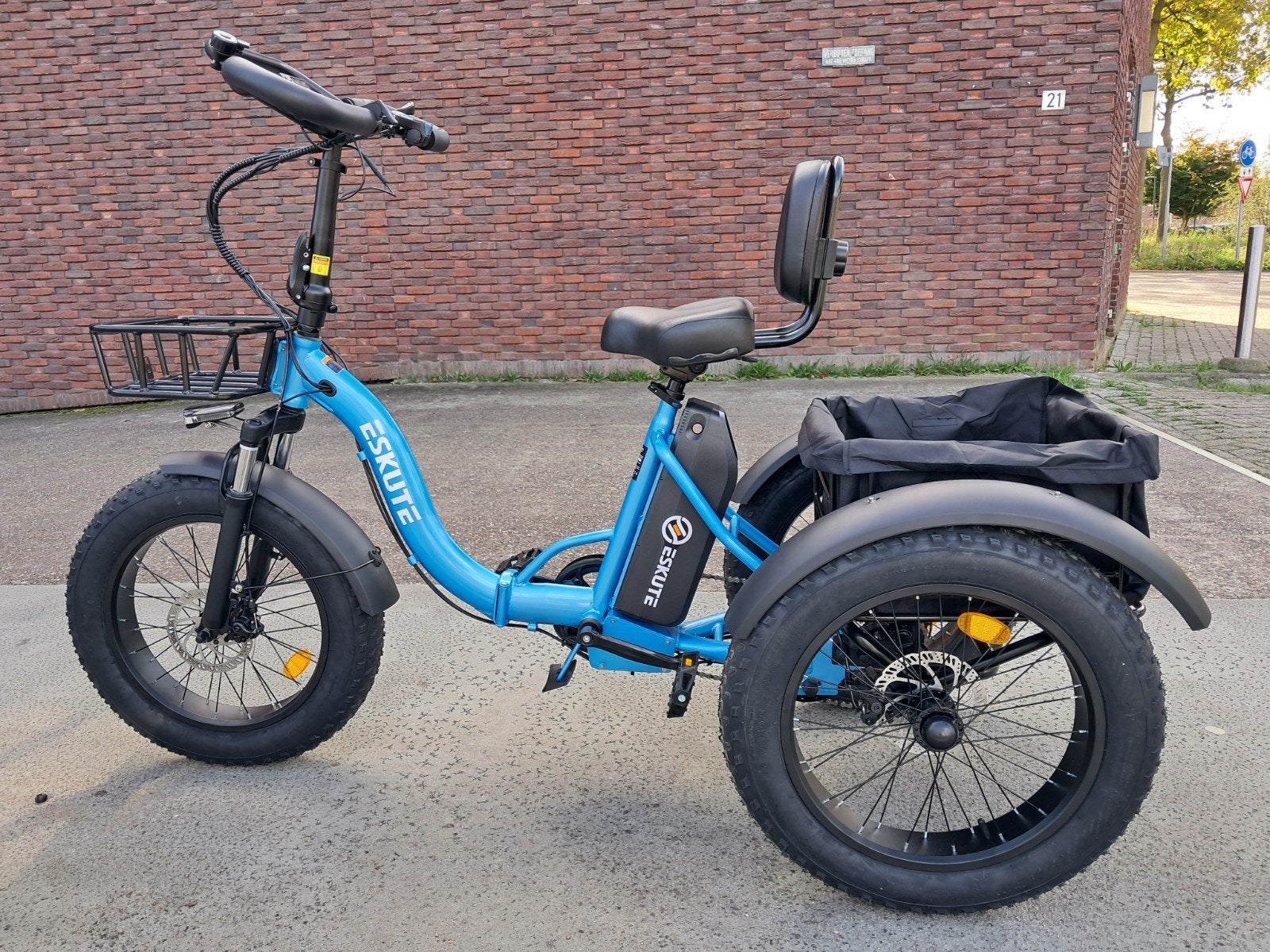 ESKUTE T302 PRO Elektrische Driewieler - Nieuw en Ongebruikt, Ophalen, Nieuw, Schijfrem, ESKUTE
