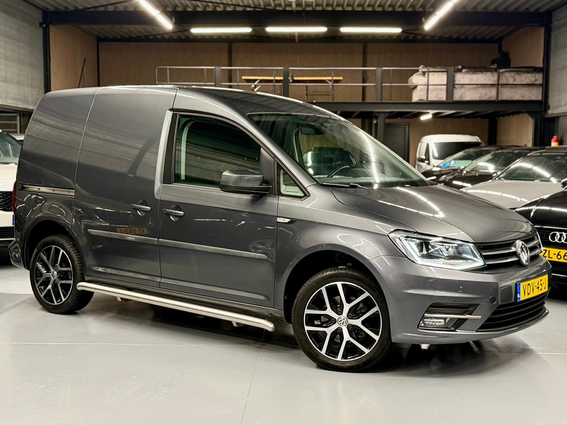 Foto 11 van Volkswagen Caddy 2.0 TDI L1H1 BMT Exclusive Edition DSG l Le