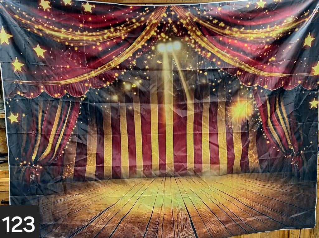 Oersterk theater decordoek 2.5 mtr breed lees advertentie, Ophalen of Verzenden