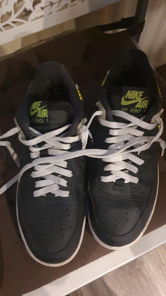 Nike Air, Schoenen, Nieuw, Ophalen of Verzenden, Jongen