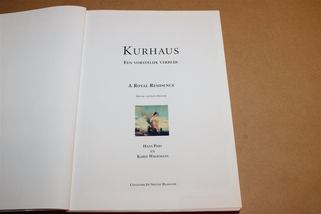 Kurhaus Scheveningen — Geschiedenis & Gastenboek, Ophalen of Verzenden, Gelezen