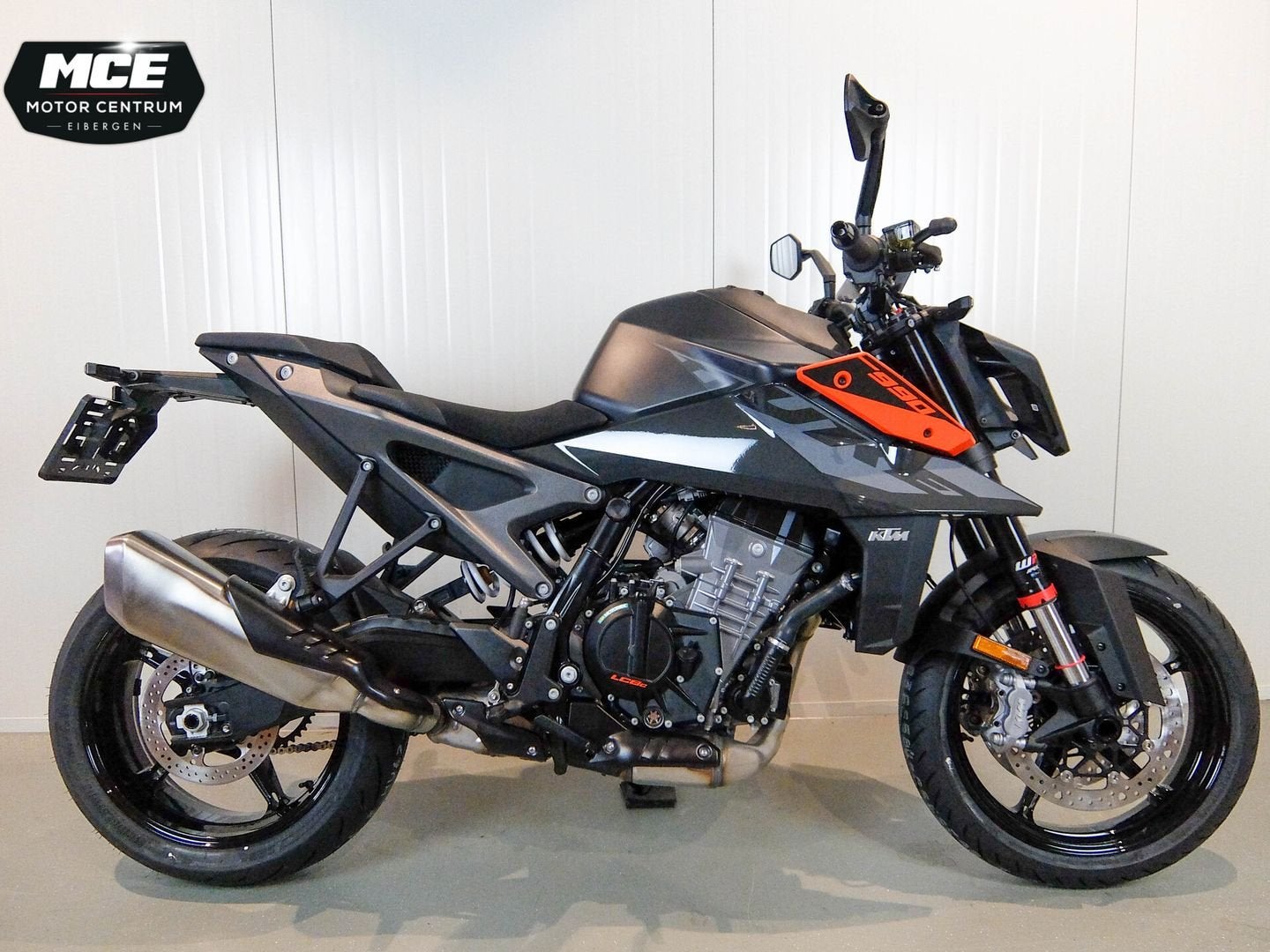 KTM 990 DUKE (2026), 2 cilinders, KTM, Motorrijbewijs A, Bedrijf