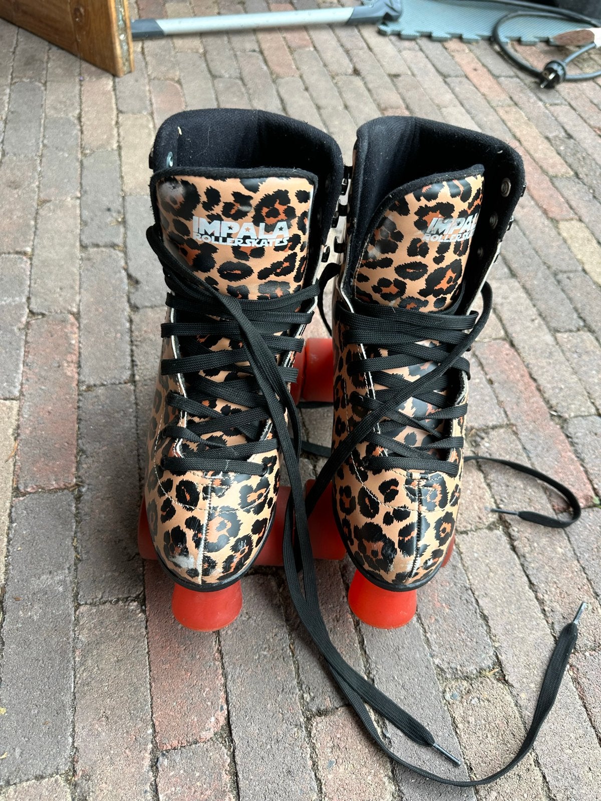 Impala rolschaatsen maat 38 - Leopard print, Ophalen of Verzenden, Zo goed als nieuw, Dames