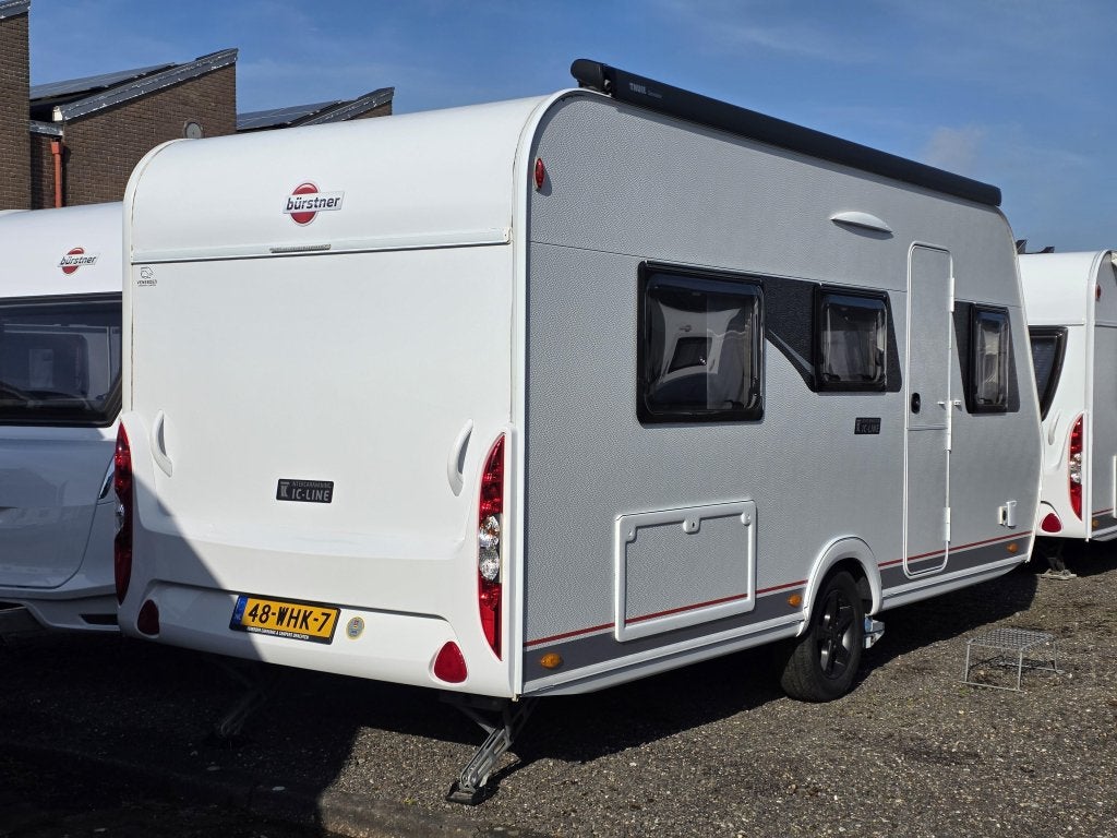 Bürstner Premio Life 480 TL IC-Line, Caravans en Kamperen, Caravans, Standaardzit, Bedrijf, Bürstner, 5 tot 6 meter