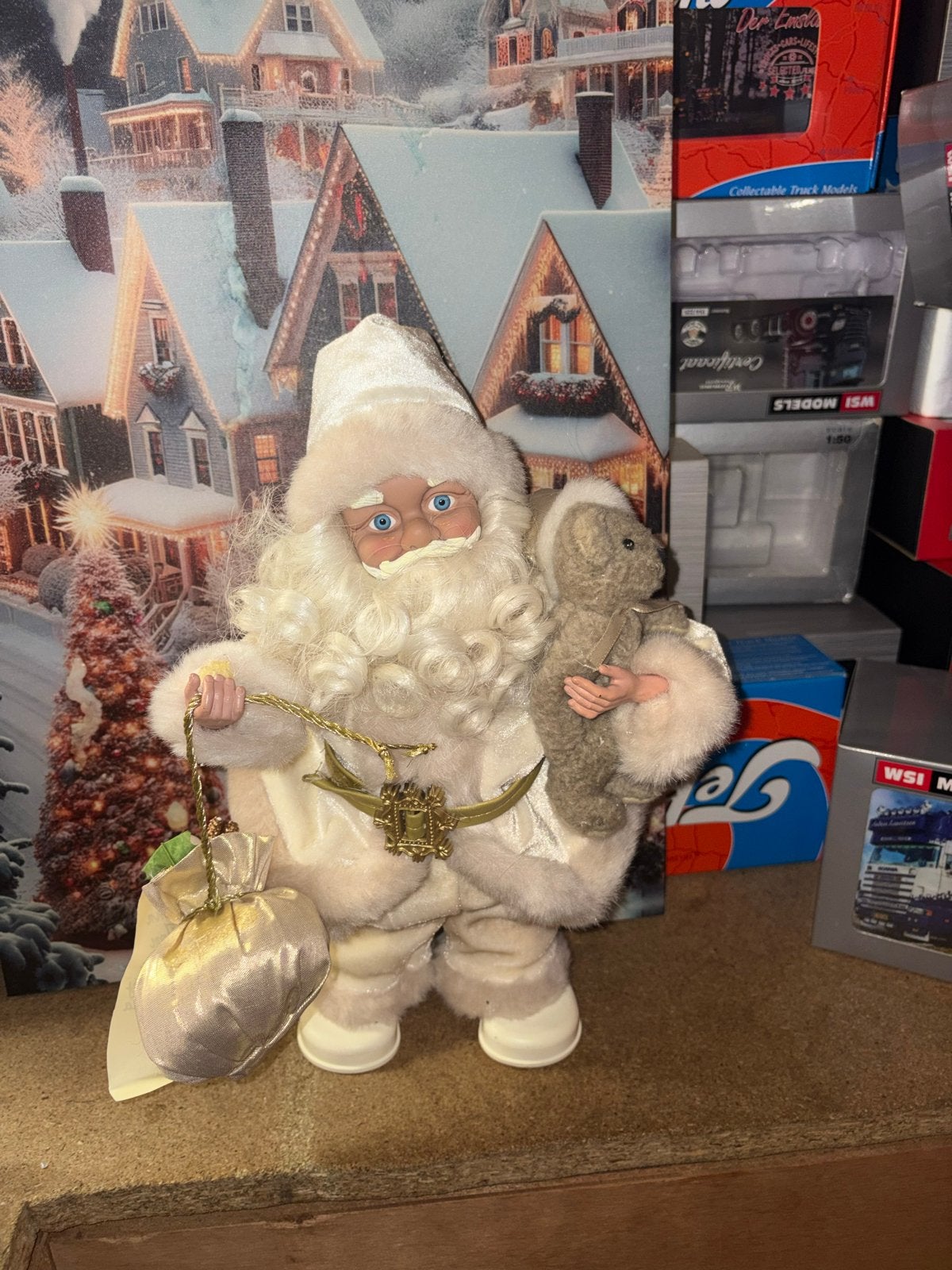 Mooie kerstman.  Maakt geluid en beweegd, Ophalen of Verzenden