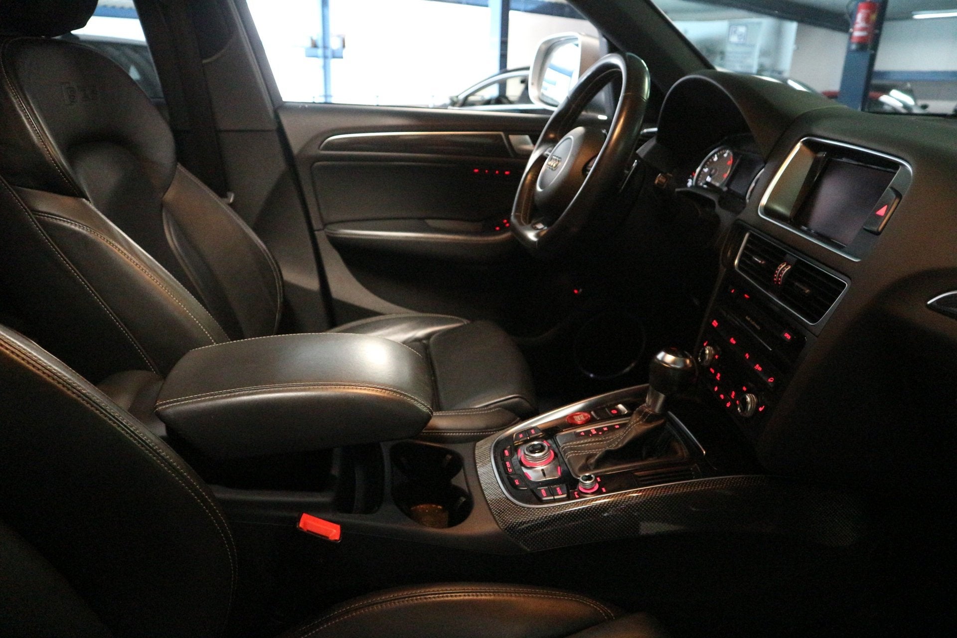 Audi Q5 3.0 TDI SQ5 QUATTRO / BLACK PACK / A KWALITEIT ! ! !, Automaat, Euro 5, 15 km/l, Gebruikt