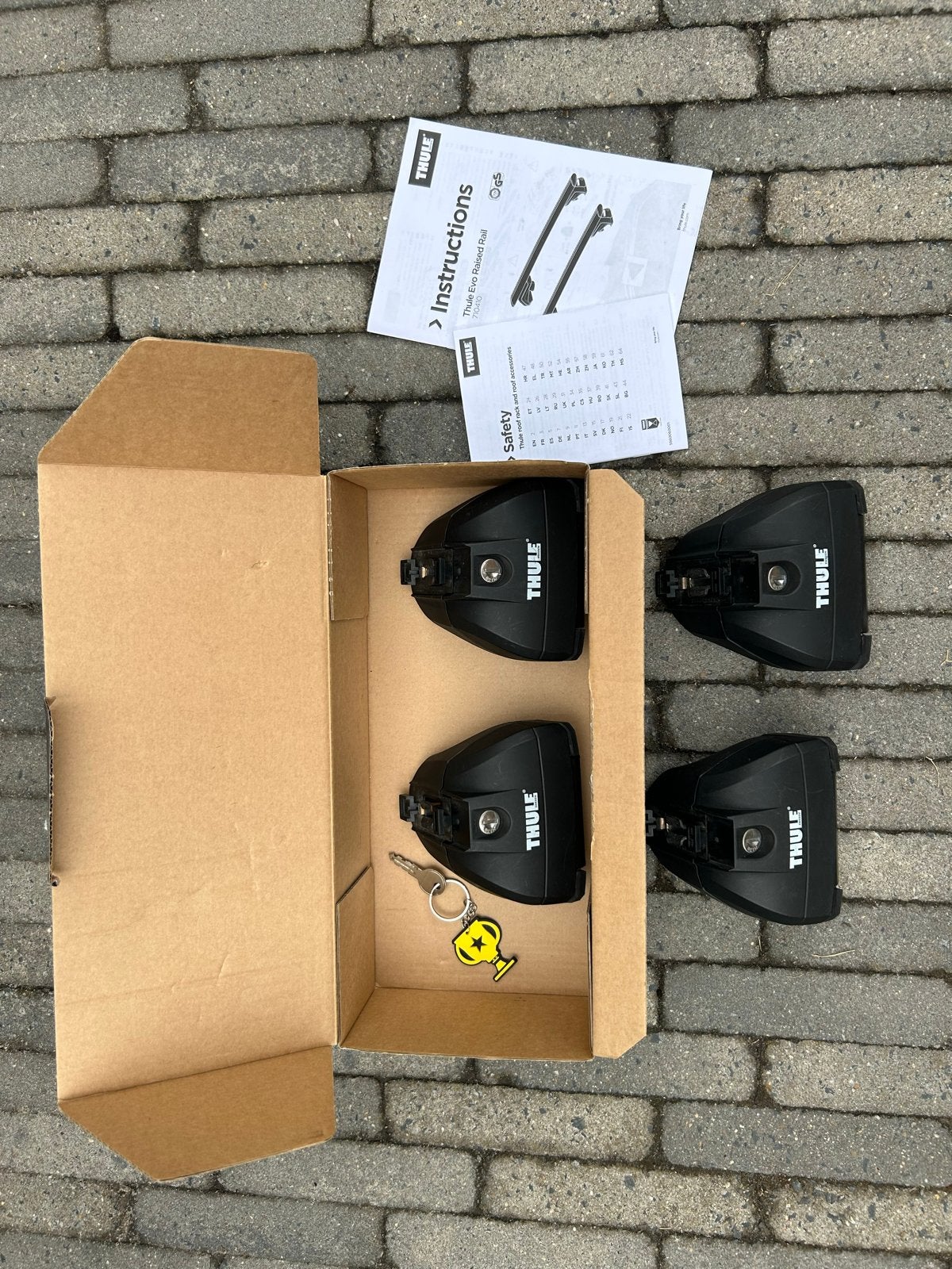 Thule Evo Raised Rail dakdragerset (710410), Auto diversen, Dakdragers, Ophalen, Gebruikt