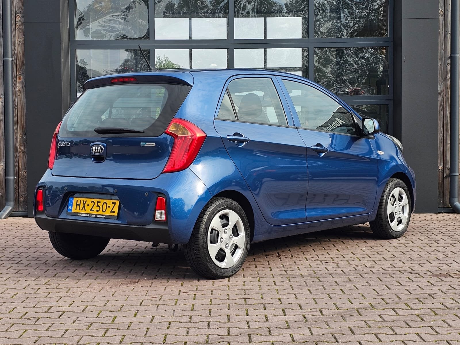 Kia Picanto 1.0 CVVT ComfortLine | Airco | Parkeersensoren a, Voorwielaandrijving, Euro 5, Stof, Gebruikt