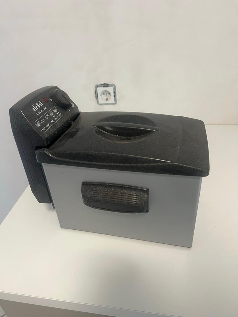 Fritel Caravan Frituurpan - Compact en Goede Staat, Witgoed en Apparatuur, Frituurpannen, 2 tot 3 liter, Ophalen, Gebruikt