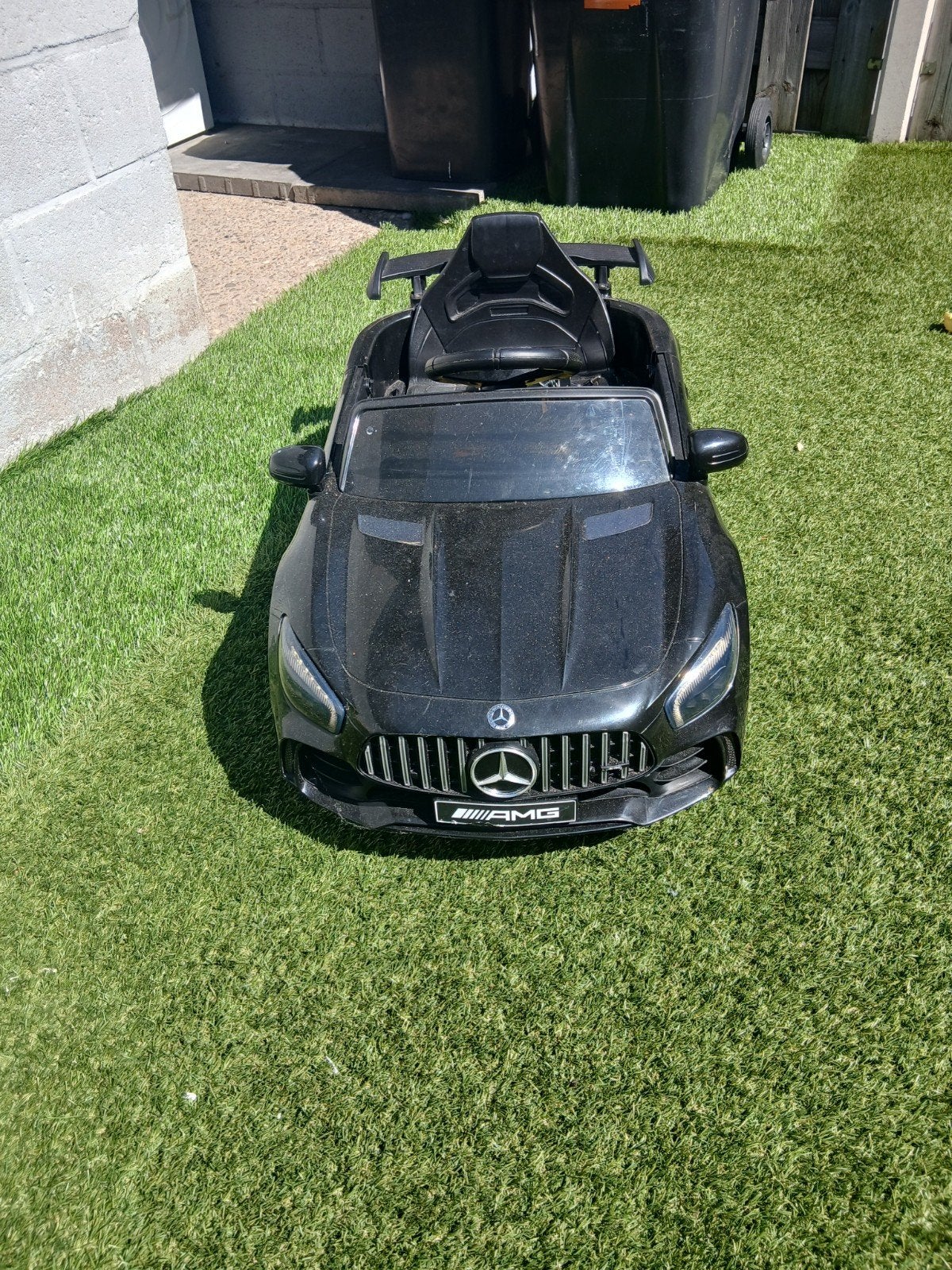 Elektrische kinderauto Mercedes AMG met afstandsbediening, Ophalen, Zo goed als nieuw