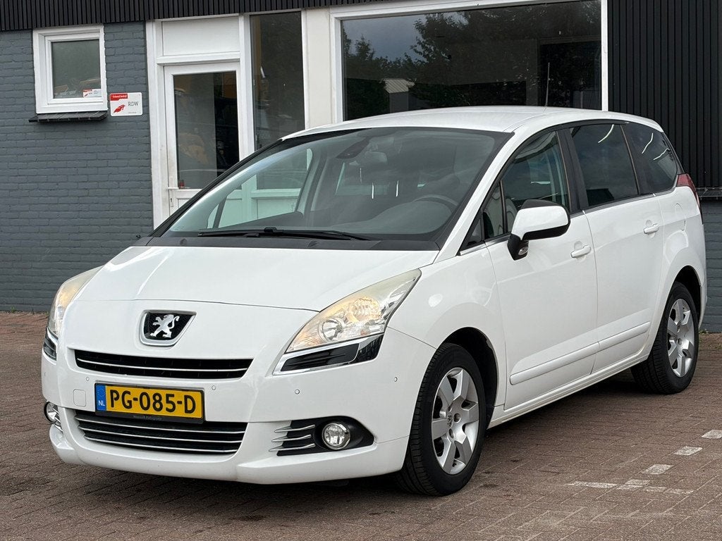 Peugeot 5008 1.6 VTi Active 5p / Nieuwe APK / Trekhaak, Auto's, Voorwielaandrijving, Euro 5, 1380 kg, Gebruikt