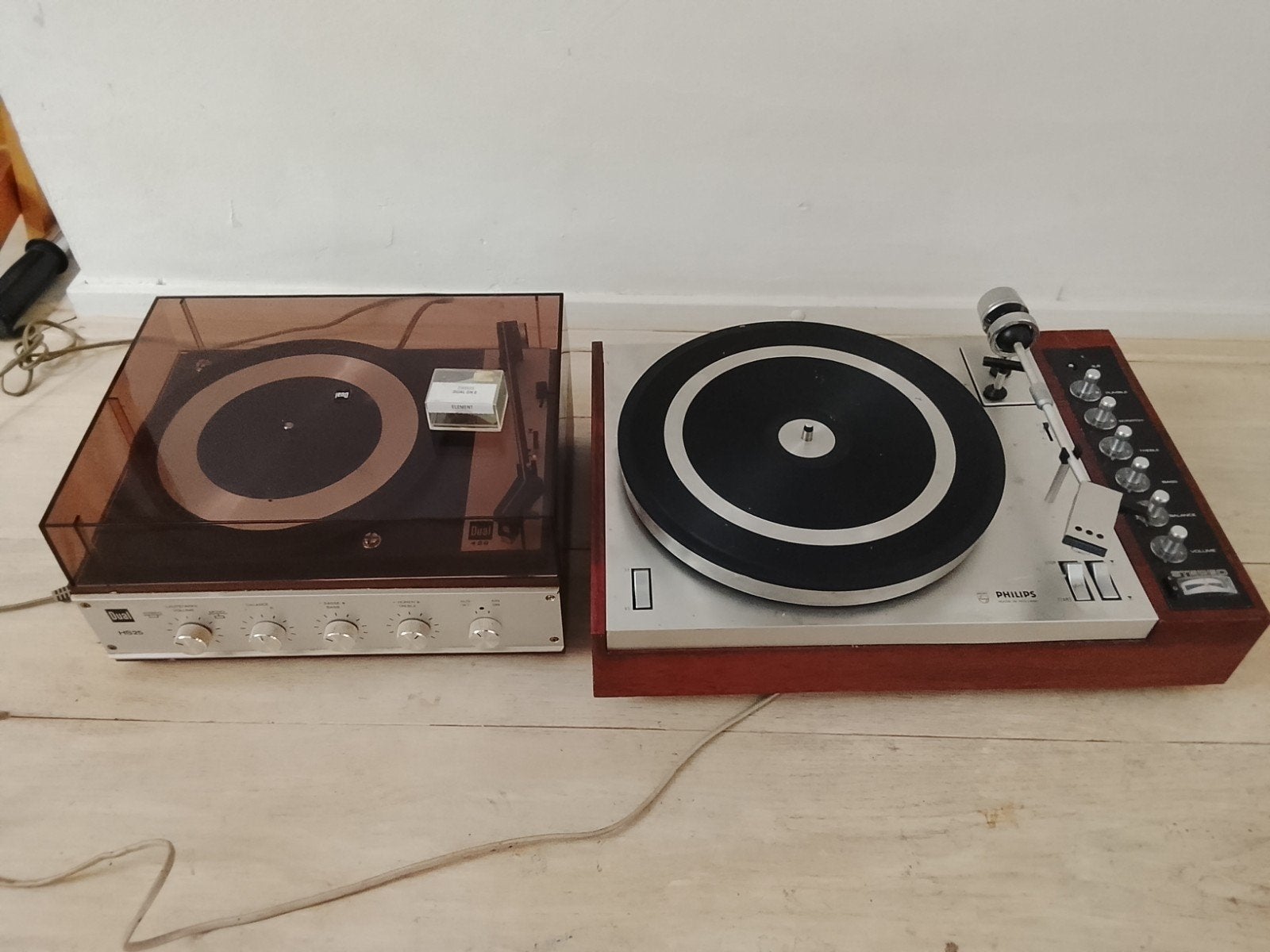 2 platenspelers Dual en Philips jaren 60/70, Ophalen, Gebruikt, Dual, Pitch-regelaar