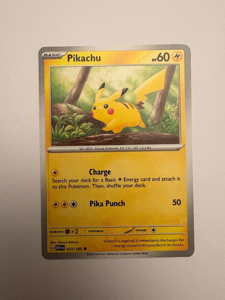 Pokémon Pikachu 025/165 – Scarlet & Violet 151, Verzenden, Zo goed als nieuw, Losse kaart