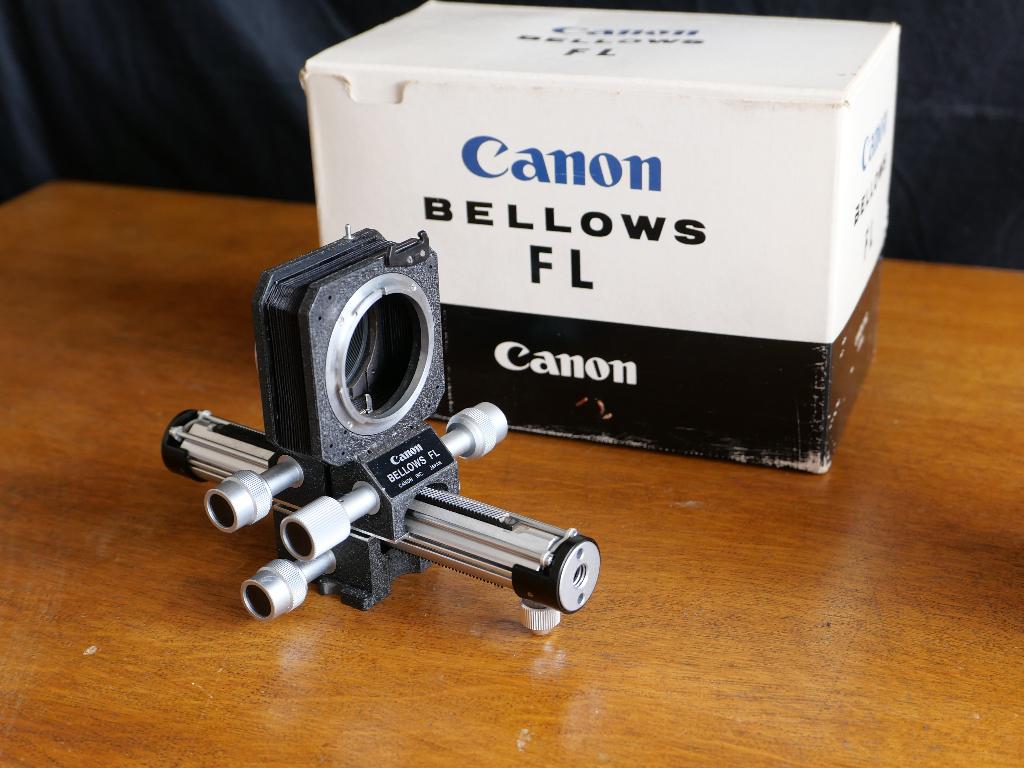 Canon Bellows FL en Canon dia duplicator, Ophalen of Verzenden, Gebruikt, Spiegelreflex, Canon