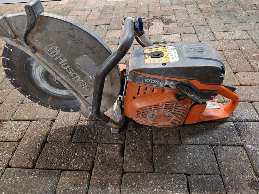 Husqvarna K970 Bandenzaag - Krachtige Doorslijper, Gebruikt, 70 mm of meer, Overige typen, Ophalen of Verzenden