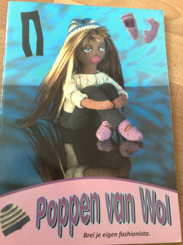 Poppen van wol & poppen kleding & accessoires Breien & haken, Verzenden, Zo goed als nieuw, Breien of Haken, Patroon of Boek