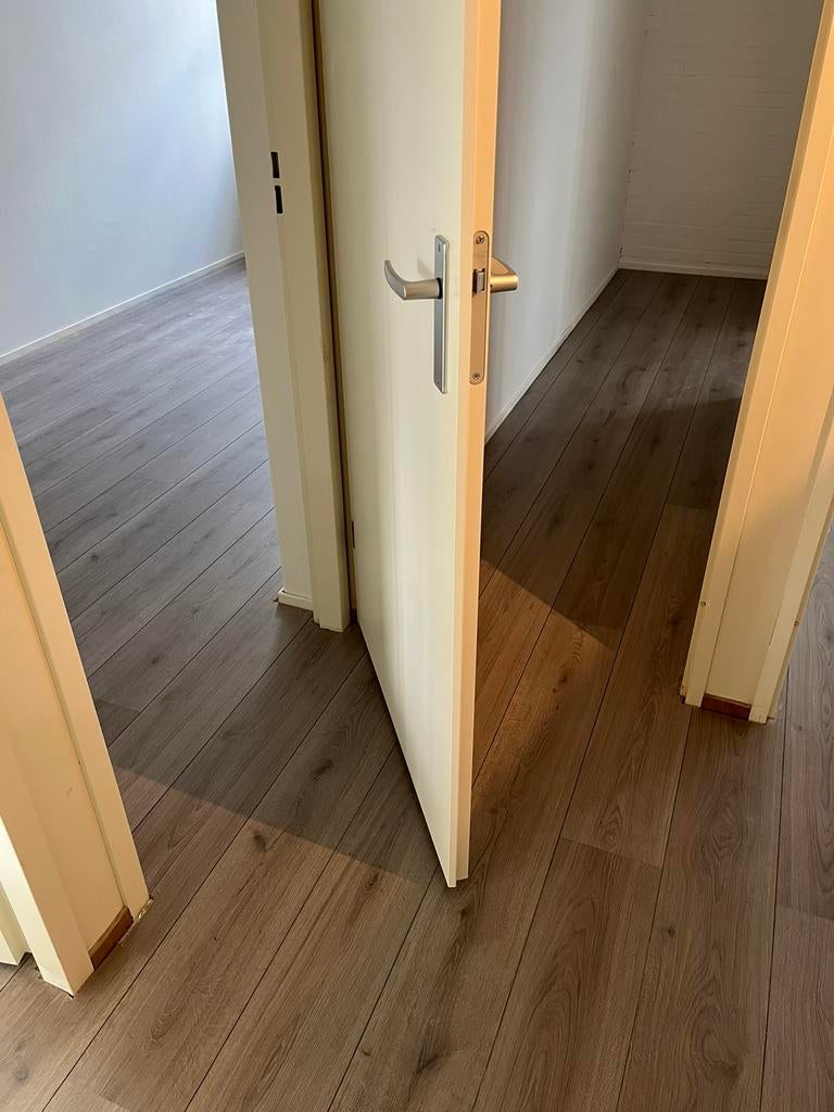 Foto 17 van Uw laminaat leggen? €3,75 p/m! vakkundig en goedkoop!