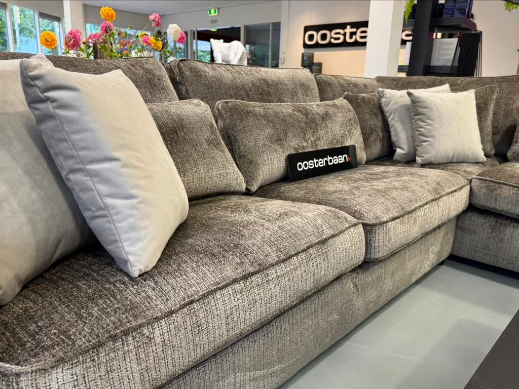 Luxe Velvet Teddy Hoekbank Costa 310x250cm Niagara104 NIEUW, Info@oosterbaanwonen.nl, Venus 31 8448CE Heerenveen, Hoekbank, Oosterbaan Wonen