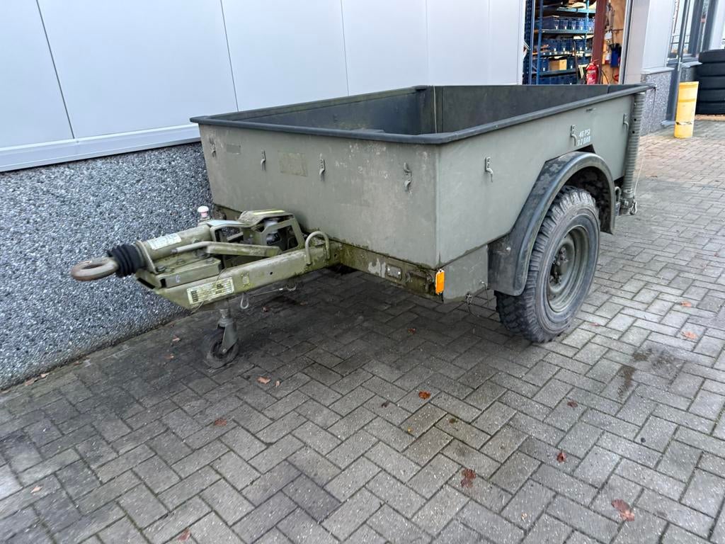 Penmann leger aanhangwagen, Ophalen, Gebruikt